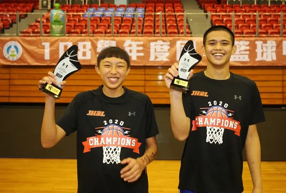 國中籃球甲級聯賽 - MVP冠軍獎杯 - 2026 文洋獎盃 ua - 2026 文洋獎盃