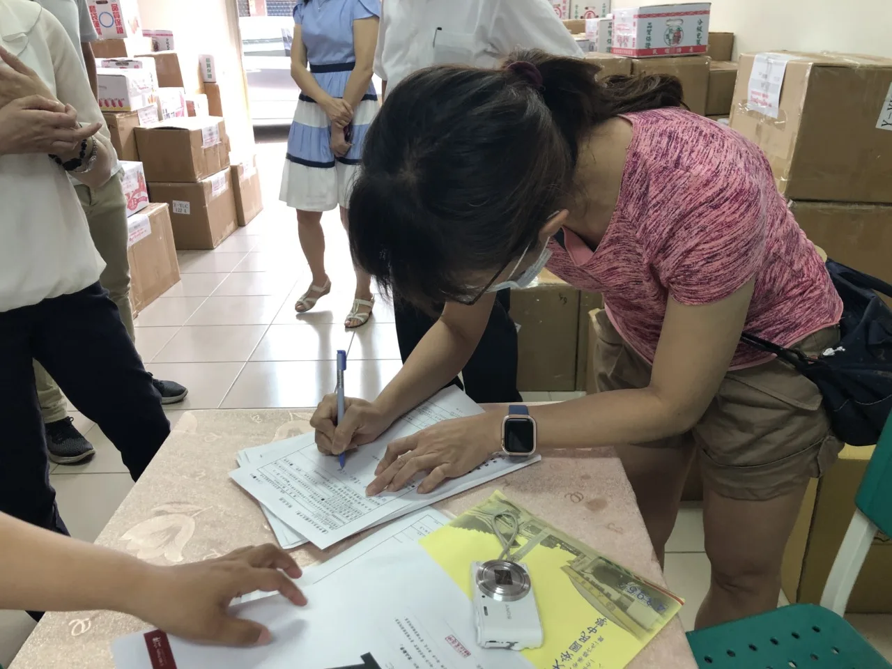臺中市模範生 - 獎座 - 2026 文洋獎盃 IMG 2074 - 2026 文洋獎盃