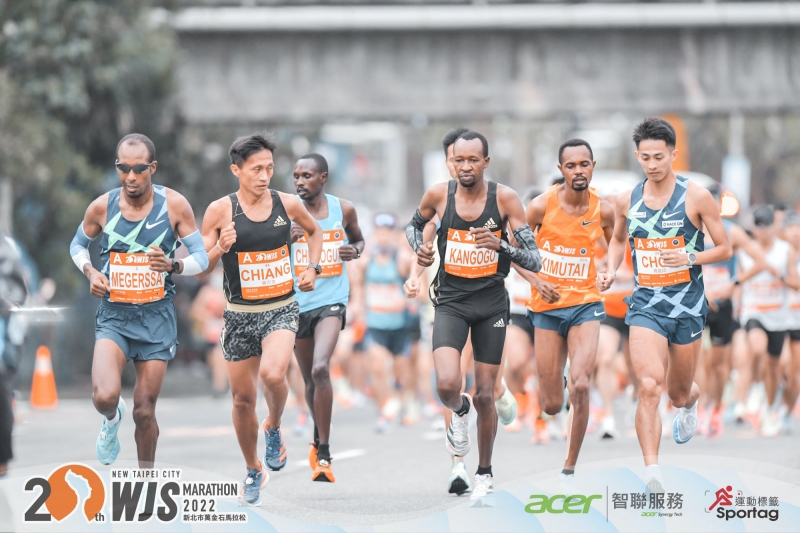 萬金石馬拉松20週年,最能代表新北地標的女王頭獎盃設計 - 2026 文洋獎盃 2022萬金石馬拉松賽事