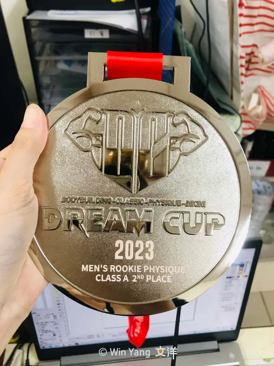 展現健美肌肉線條的力與美!2023夢想盃客製化獎牌設計案例 - 2026 文洋獎盃 2023夢想盃健美比賽客製化獎牌設計